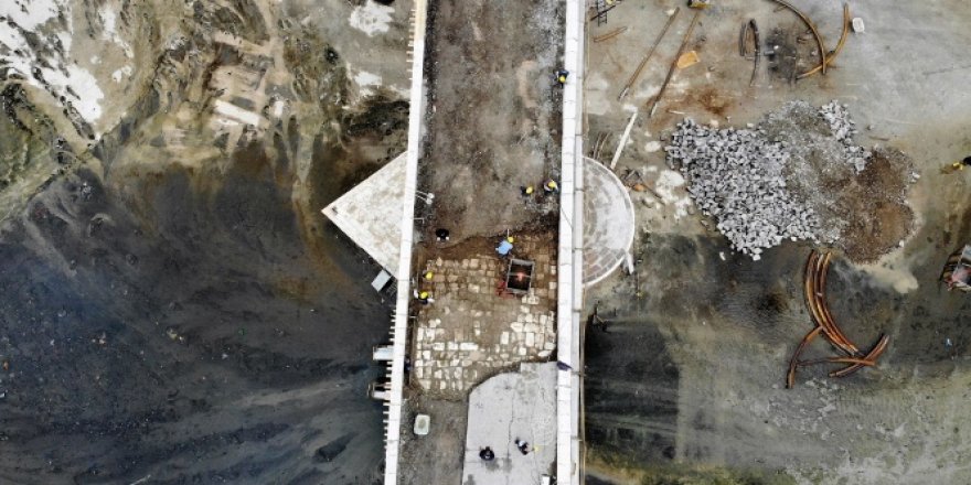 Asfaltın altından 770 yıllık tarih çıktı