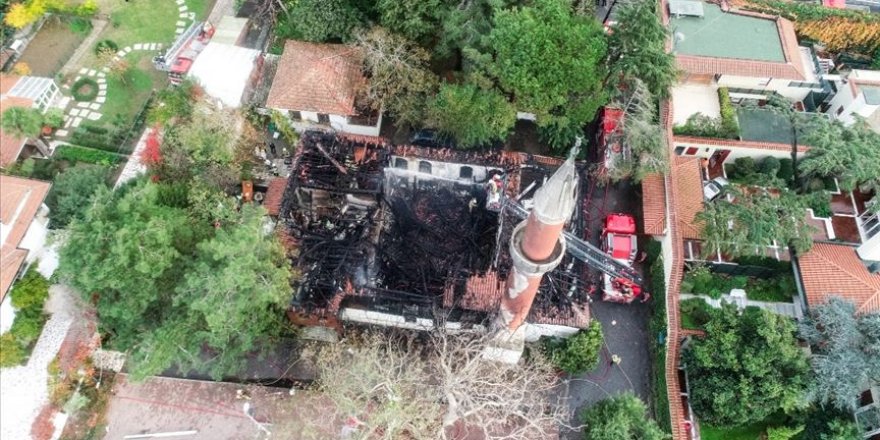 Yanan sadece Vaniköy Camisi değil bir tarih