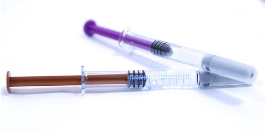 Oxford-AstraZeneca’nın Kovid-19 aşı adayı yaşlılarda güçlü bağışıklık tepkisi oluşturdu