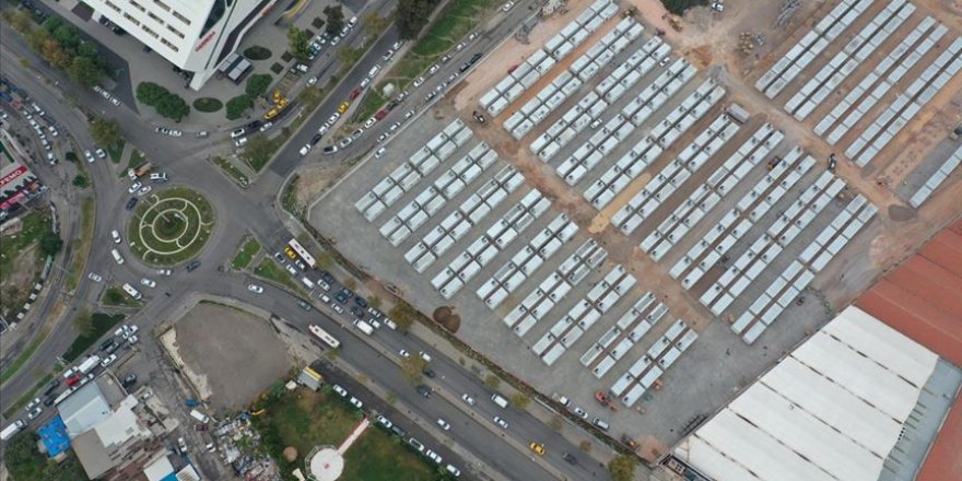 İzmir'deki geçici konaklama merkezi, ilk depremzedeleri yarın ağırlayacak