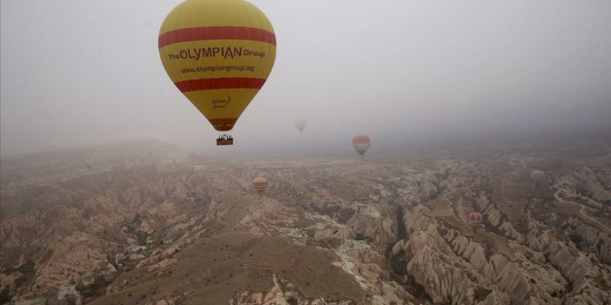 Kapadokya'da sıcak hava balon turları rüzgar nedeniyle 3 gündür yapılamıyor