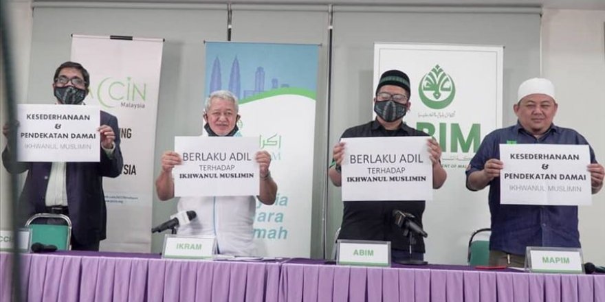 Malezyalı sivil toplum kuruluşları, Müslüman Kardeşler'in terör örgütü kabul edilmesini kınadı