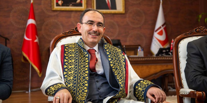 Bilecik Şeyh Edebali Üniversitesi Rektörü Beydemir 'Dünyanın En Etkili Bilim İnsanları' listesinde