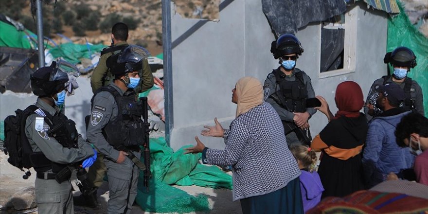 İsrail güçleri Batı Şeria'da 4 Filistinli aileyi evsiz bıraktı