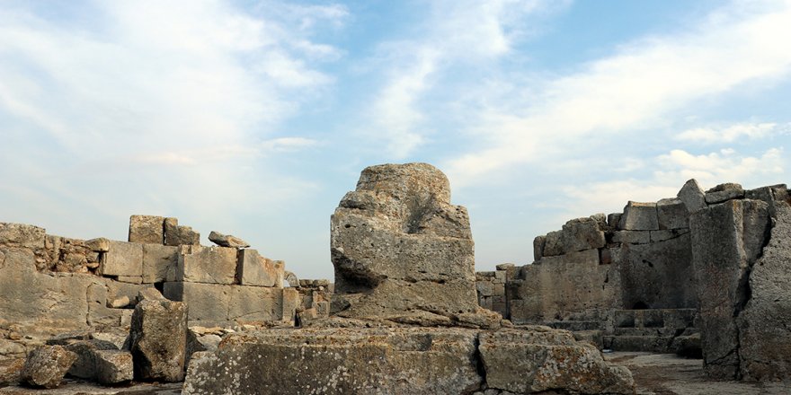 St. Simon Manastırı'nda 60 yıl sonra yeniden tarihe ışık tutuluyor
