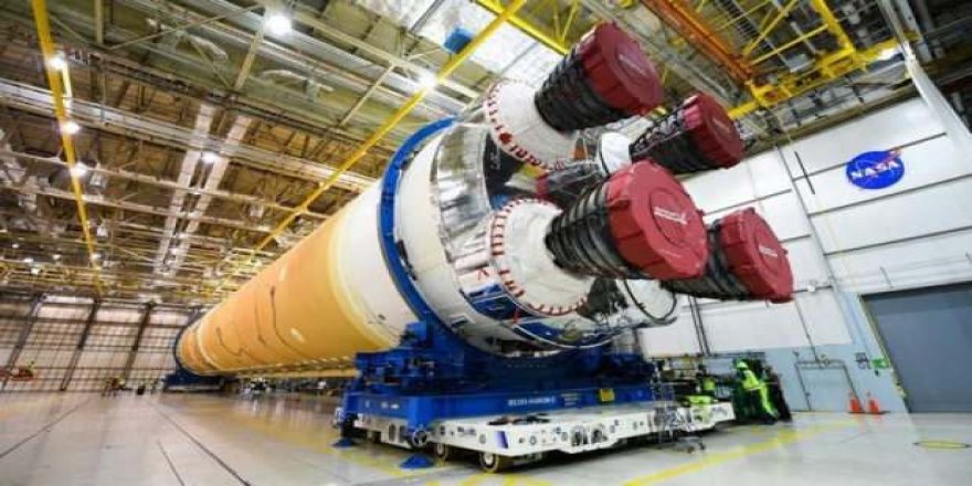 İnsanoğlunu Mars'a götürecek roketin yapımı başladı