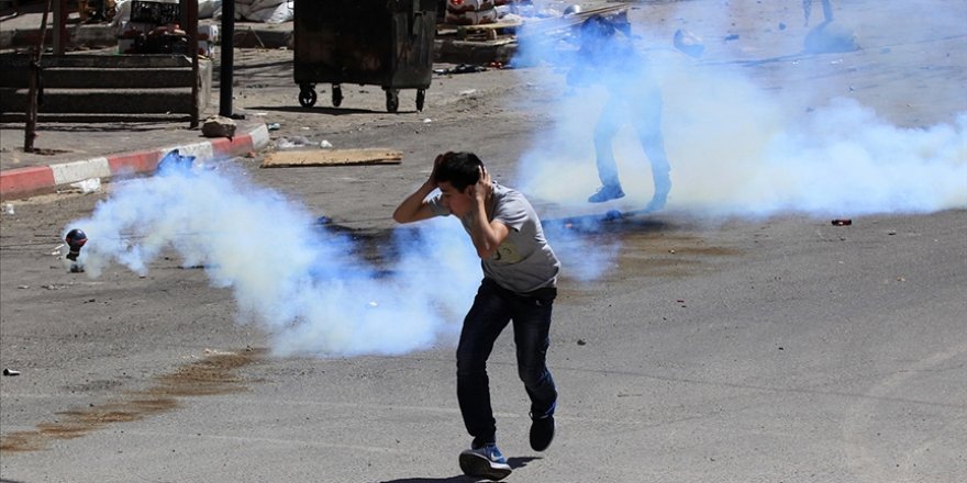 İsrail askerlerinin Batı Şeria’daki gösteriye müdahalesinde 32 yaralı