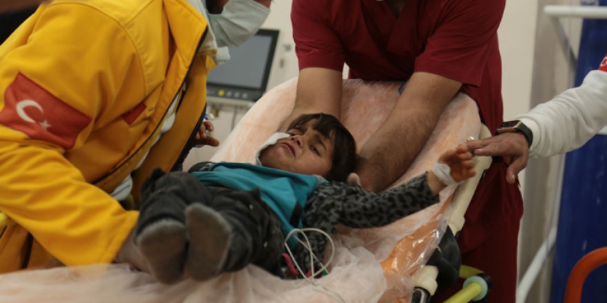 Türk hekimler Suriye'de 2 günde 40 başarılı ameliyata imza attı