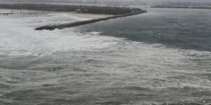 Avustralya’da 8 metrelik gelgit paniği