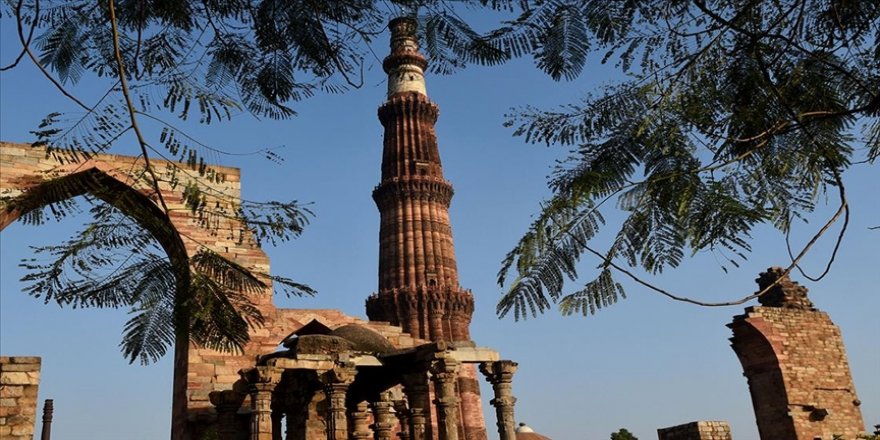Hindistan'da kutlu bir minare: Kutub Minar