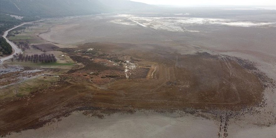 Acıgöl'de su seviyesi köylüleri endişelendirdi