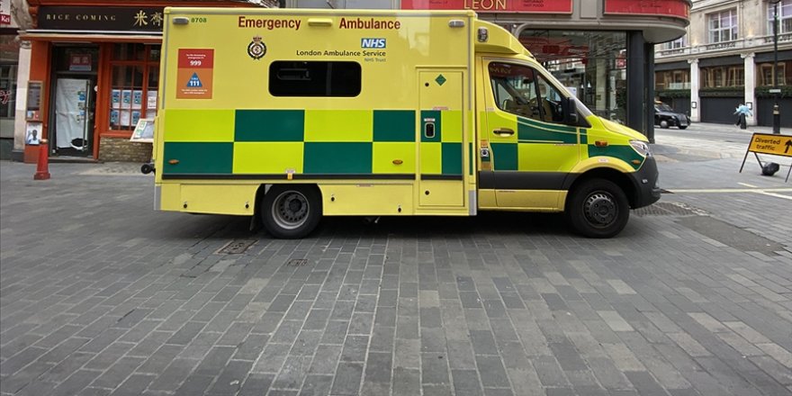 Londra'da artık evde yapılacak doğumlarda ambulans garantisi verilemiyor