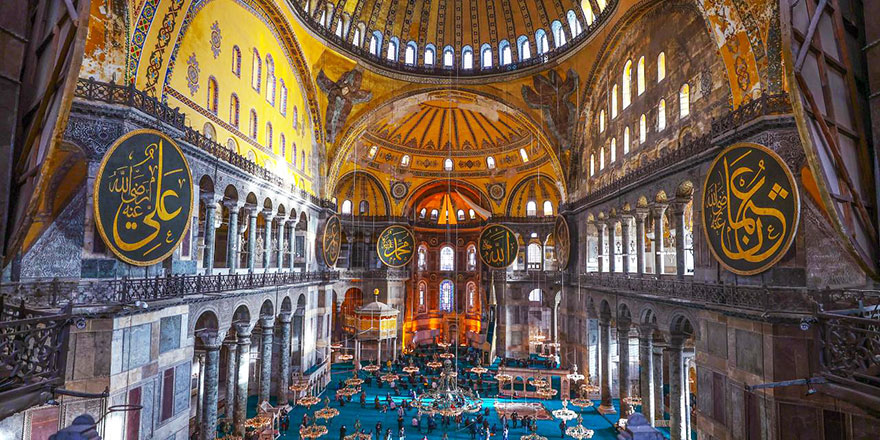 İskeleler söküldü, Ayasofya-i Kebir Cami-i Şerifi ihtişamına yeniden kavuştu