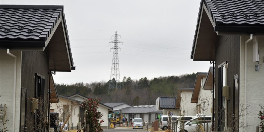 Depremin olduğu Fukuşima sakinlerinin yüzde 30'u geçen 10 yılda yeniden yapılanmadan memnun