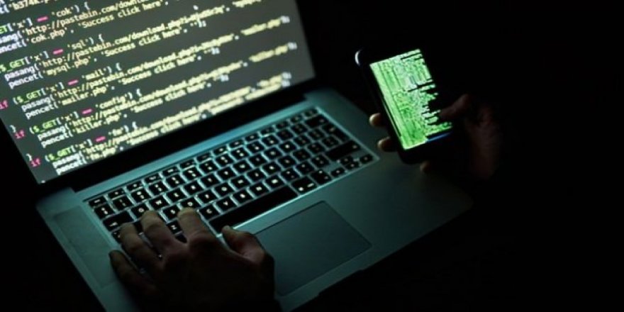 İnternet ortamında Kovid-19 aşıları, sahte aşı pasaportları ve test sonuçlarının satıldığı tespit edildi