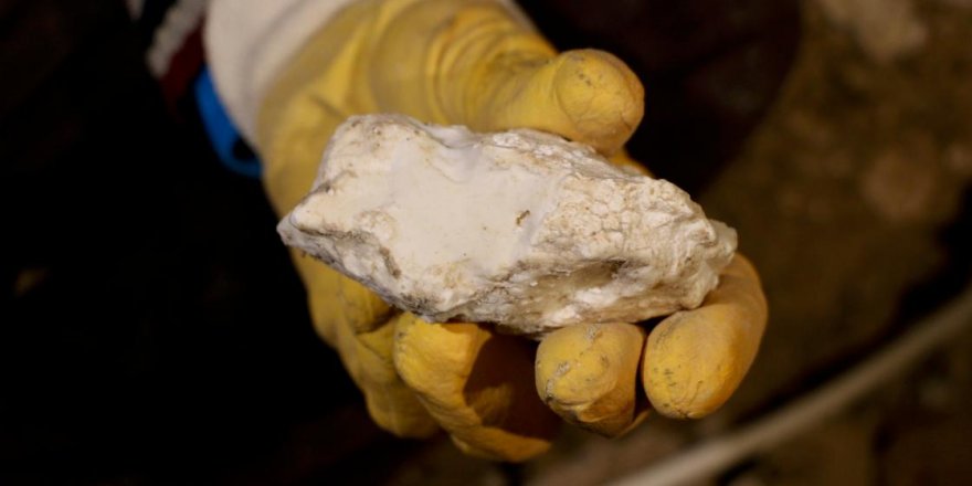 Lüle taşı peşinde geçen hayatlar