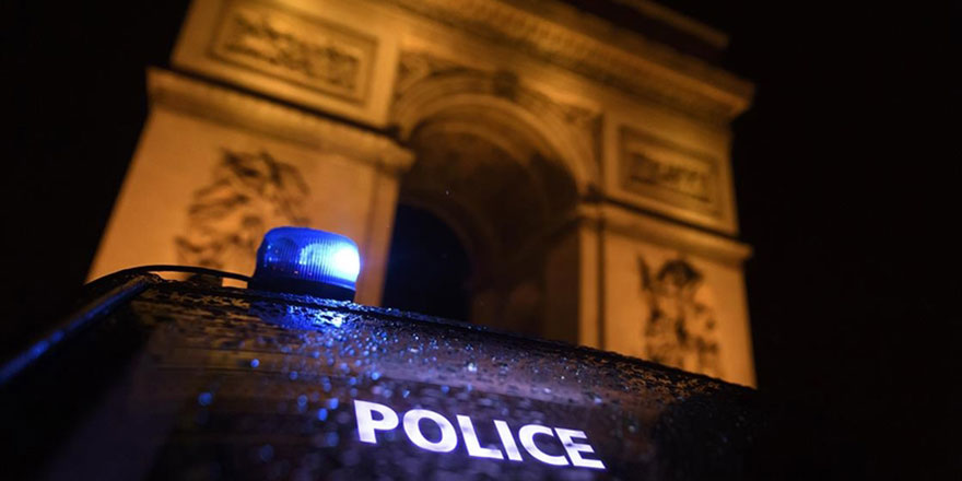 Koronavirüs etkisi: Fransa'da kamuya açık alanlarda alkol tüketimi yasaklanıyor