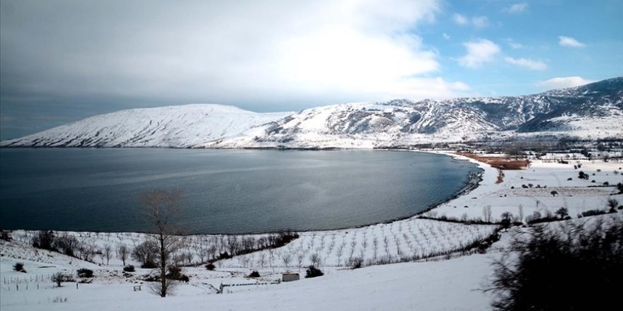 Van Gölü'nün eşsiz güzellikteki koyları