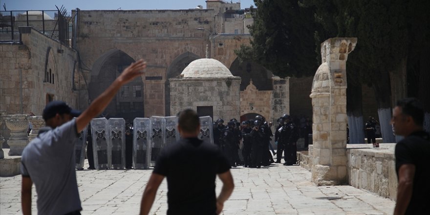 Kudüs İslami Vakıflar İdaresi, Burak Meydanı'nı Yahudileştirme projeleri konusunda uyarıda bulundu