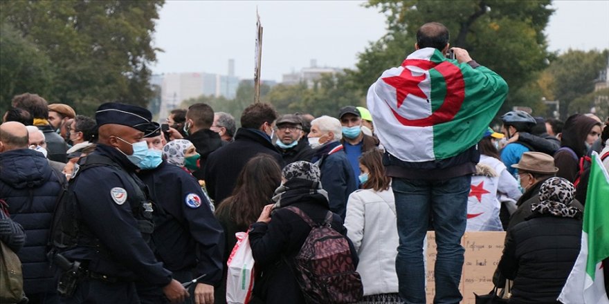 Cezayir: Fransa'nın sömürge suçlarından kaçışı uzun sürmeyecek