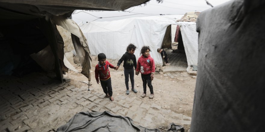 Suriye'de 10 yıldır süren savaşta yaklaşık 12 bin çocuk öldü ve yaralandı