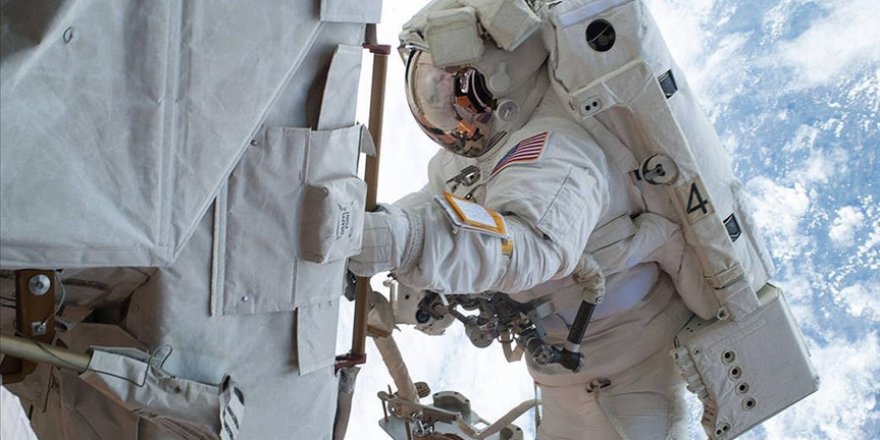 Astronot veya kozmonot nedir?