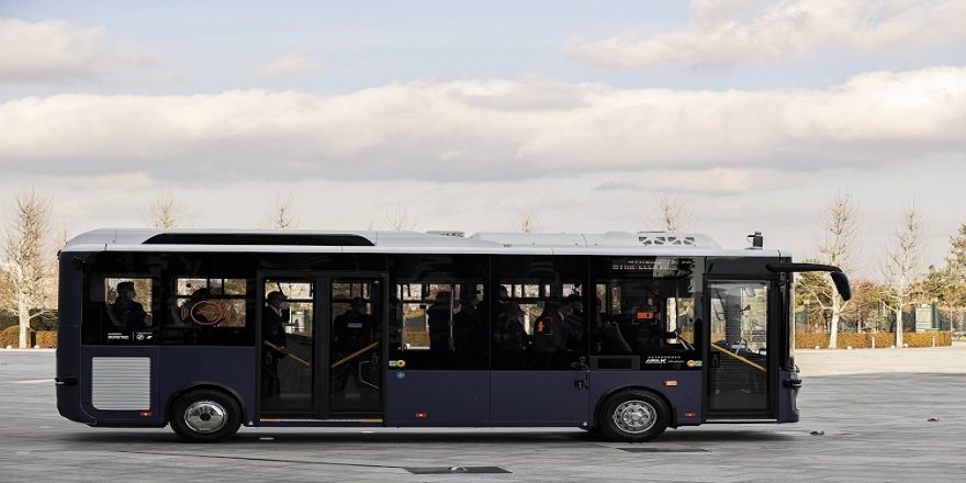 Karsan'ın elektrikli sürücüsüz otobüsü Türkiye'de de yollara çıkıyor