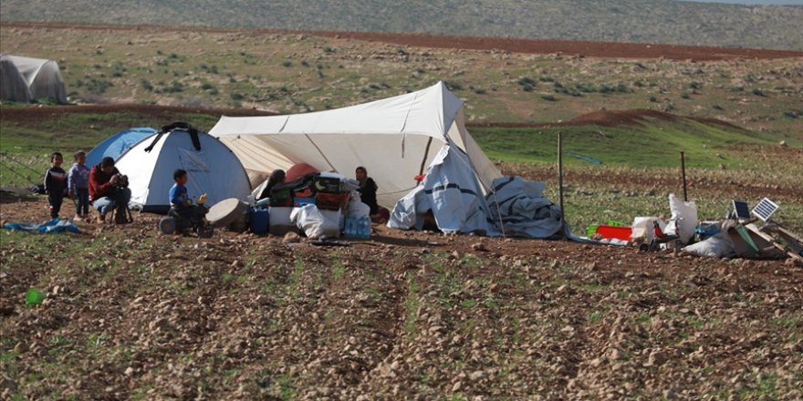 İsrail'in baskı, yıkım ve işgal politikalarının hedefindeki 'Hımsa el-Bakia' bölgesinde halk göçe zorlanıyor