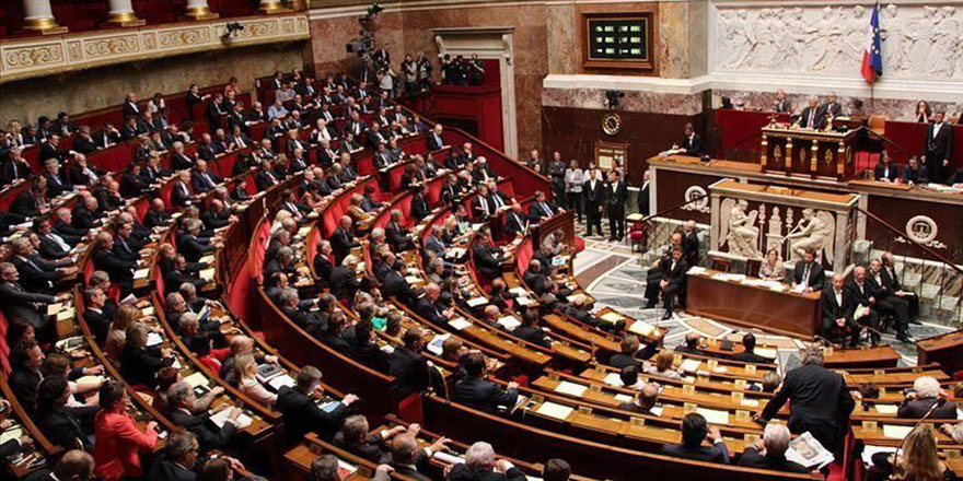 Fransa'da yeni tartışma: Solcu İslam!