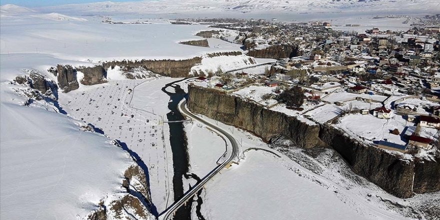 'Doğu'nun Ihlara Vadisi' kışın tüm güzelliklerini yansıtıyor