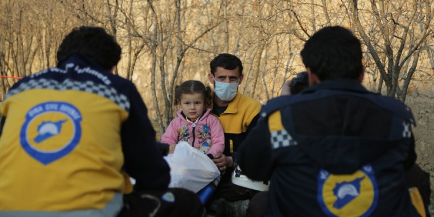 Beyaz Baretliler Suriyelilerin 'cankurtaran'ı olmaya devam ediyor