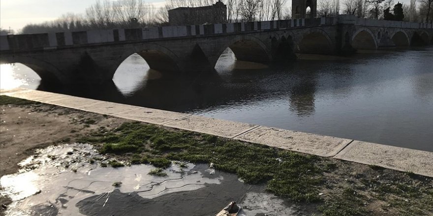 Balkanlar'dan gelen soğuk hava Trakya'da etkili oluyor