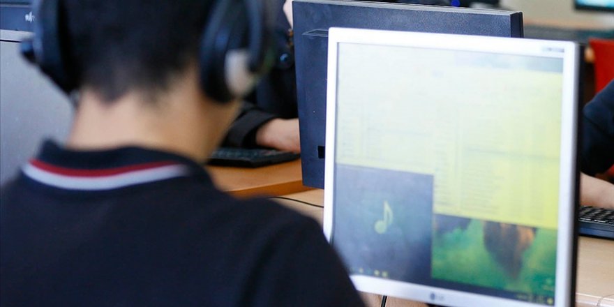 Uzaktan eğitim sürecinde din kültürü ve ahlak bilgisi ders kitapları seslendirilecek