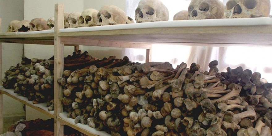 Fransa, Ruanda'da 800 bin kişiyi öldürenleri 'diplomatik telgraf' ile korumuş