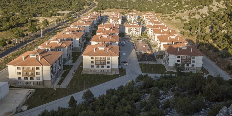 TOKİ başkentte inşasına başladığı 100 bin 87 konutun 91 bin 594'ünü tamamladı