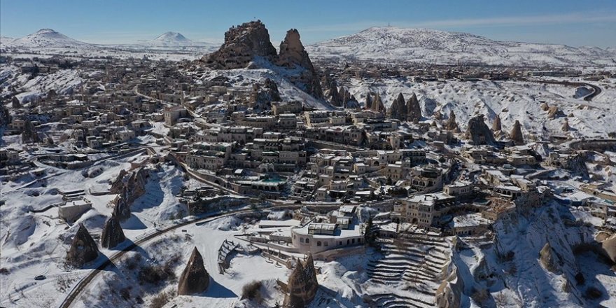 Peribacaları kar altında ayrı güzel