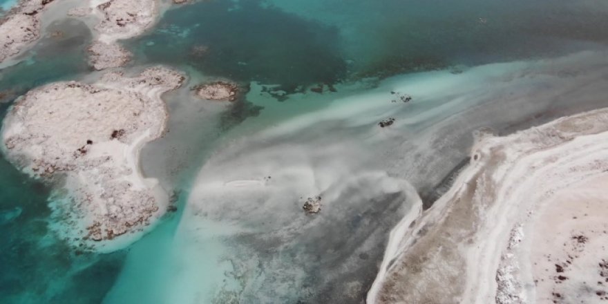 Azalan yağışlar, Salda Gölü'nü kuruma tehlikesi ile karşı karşıya bırakıyor