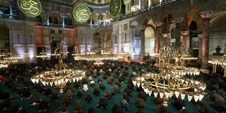 Ayasofya-i Kebir Camii'ni 3,5 milyonun üzerinde kişi ziyaret etti