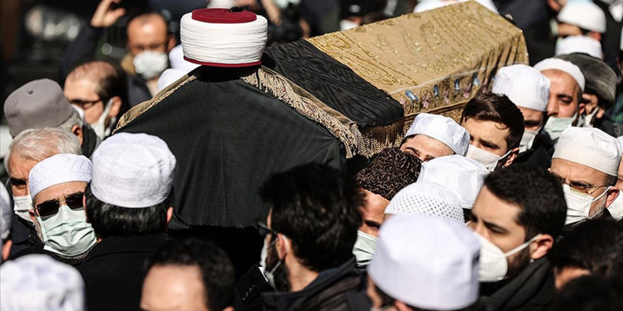 M. Emin Saraç Hocaefendi dualarla ebedi aleme uğurlandı