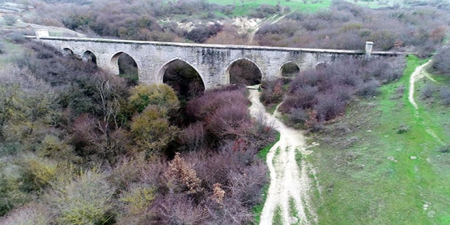 Edirne'de Mimar Sinan'ın 500 yıllık su kemerleri kaçak kazılarla tahrip edildi