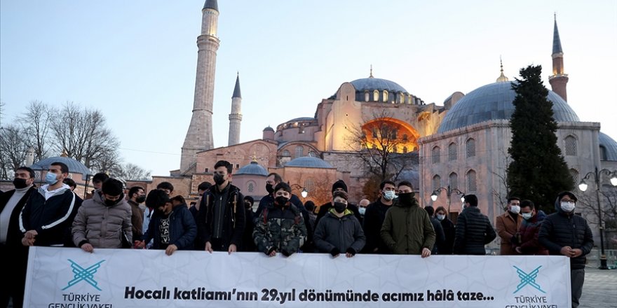 TÜGVA Hocalı Katliamı'nı Ayasofya-i Kebir Cami-i Şerifi önünde andı