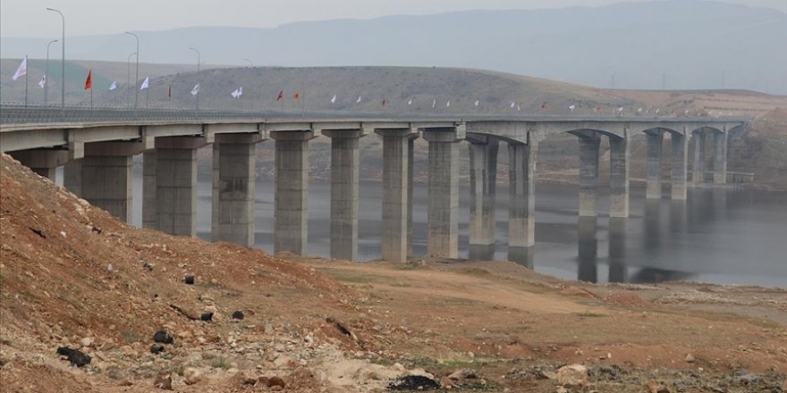 Güneydoğu Anadolu'da ulaşımı kolaylaştıracak Hasankeyf-2 Köprüsü yarın hizmete açılacak