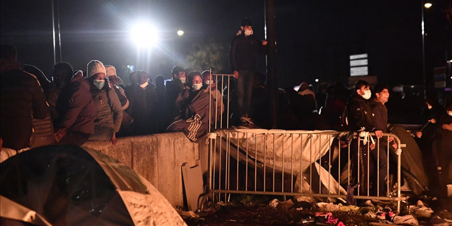 Fransa'nın yardıma muhtaç insanları:  Müslümanlar devletten daha çok yardım ediyor