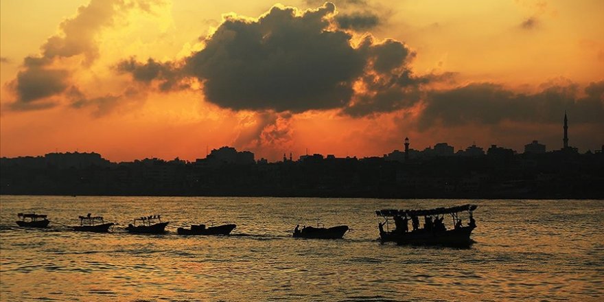 Gazze Şeridi açıklarına füze düştü: 3 balıkçı hayatını kaybetti