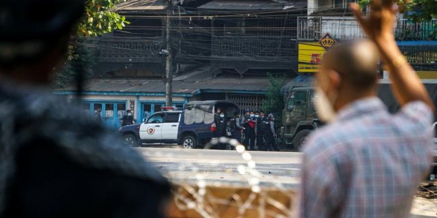 Japonya’da Myanmar protestosu