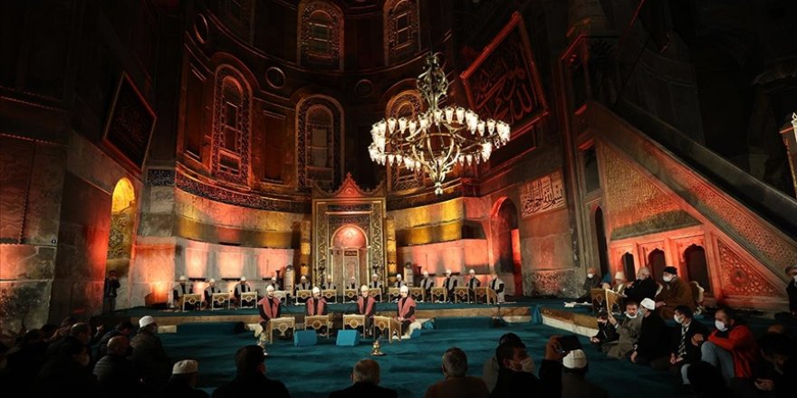 Mi'raciye geleneği Ayasofya-i Kebir Cami-i Şerifi'nde yaşatıldı