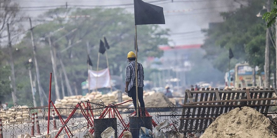 Myanmar'daki darbe karşıtı barışçıl gösterilerde 138 kişi öldü