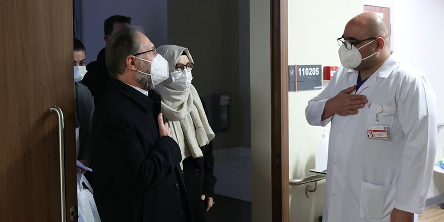 Kovid-19 tedavisi gören Diyanet İşleri Başkanı Ali Erbaş taburcu edildi