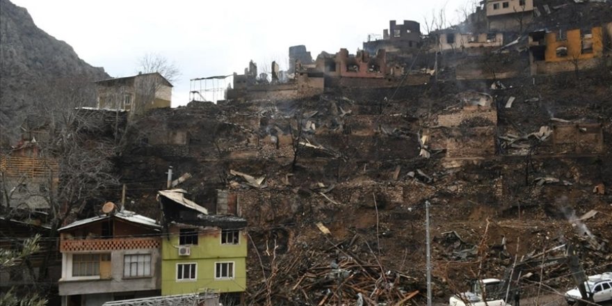 Artvin'deki yangından etkilenen vatandaşlara 1,5 milyon lira kaynak aktarıldı
