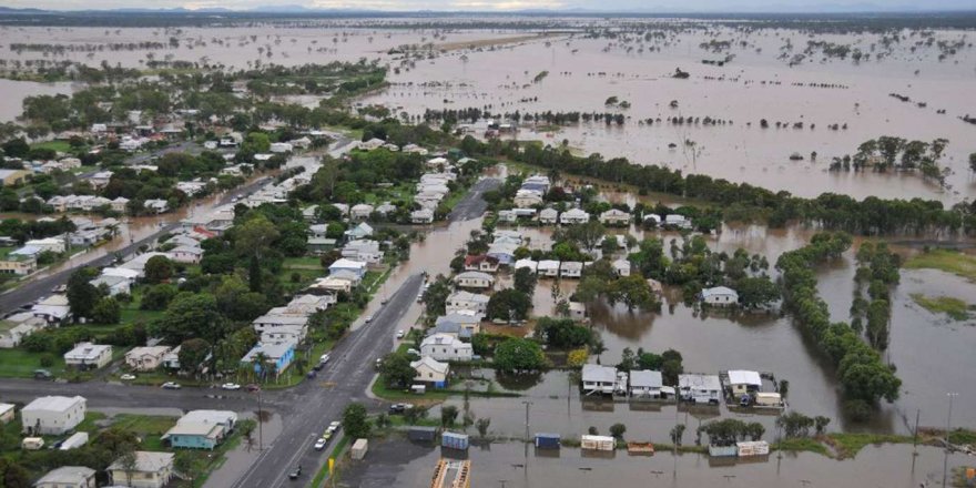 Avustralya son 50 yılın en büyük sel felaketini yaşıyor